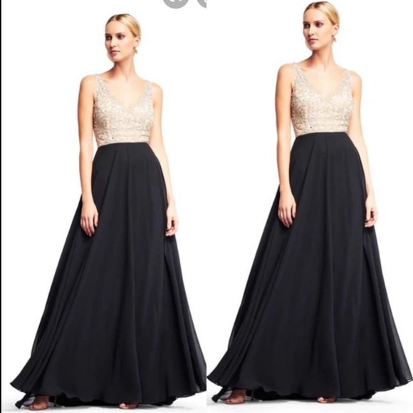 Aidan Mattox Champagne & Black Regina Embellished